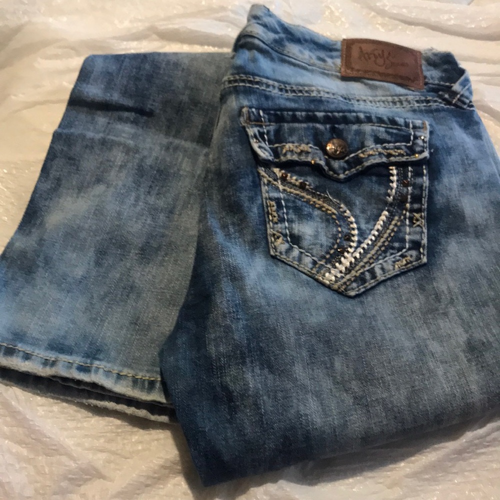 Jeans